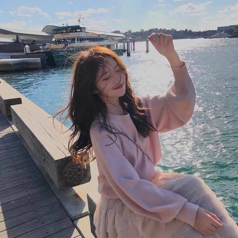 云端胶片海报